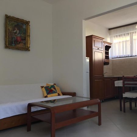 Hilda Vela Apartment Подгора Екстериор снимка