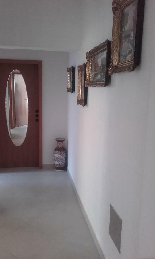 Hilda Vela Apartment Подгора Екстериор снимка